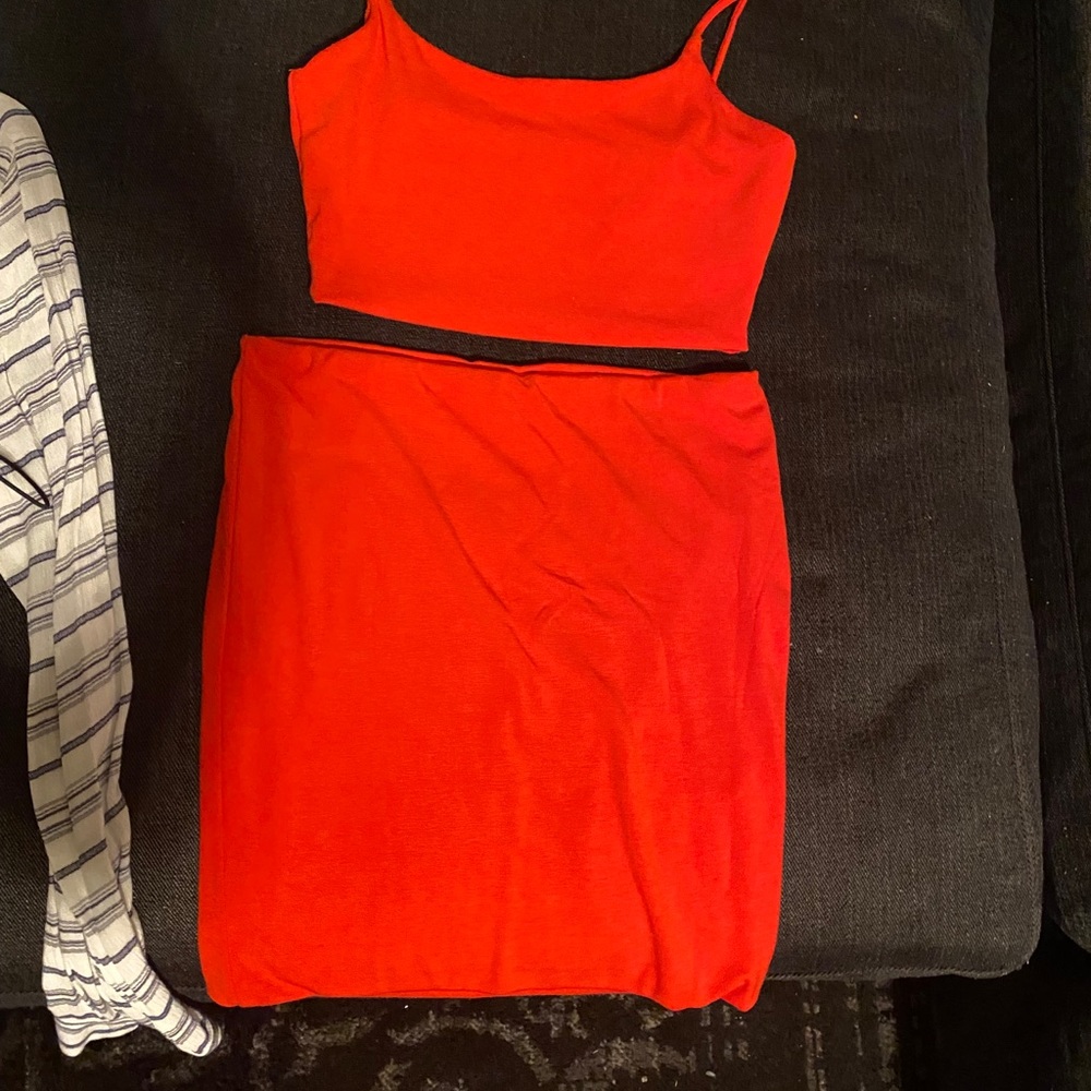 Two piece set